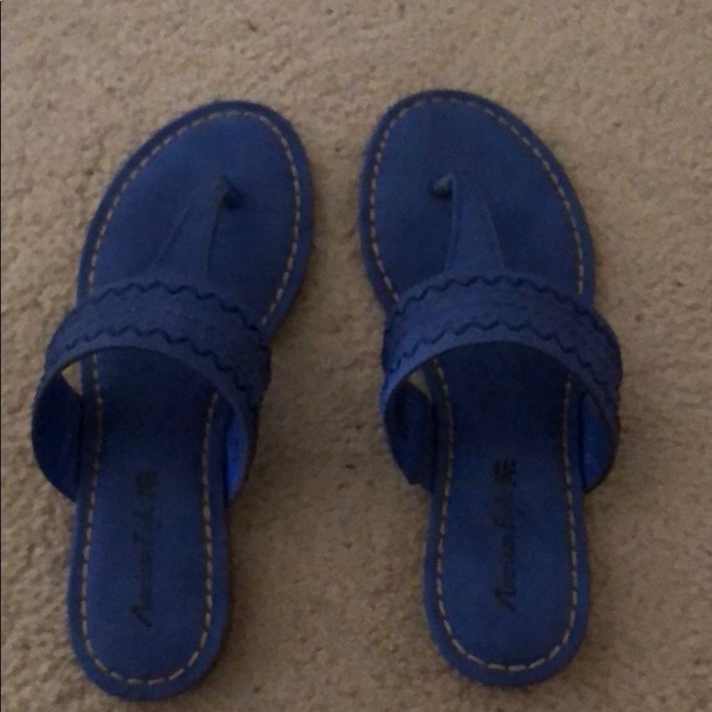 American Eagle Sandals